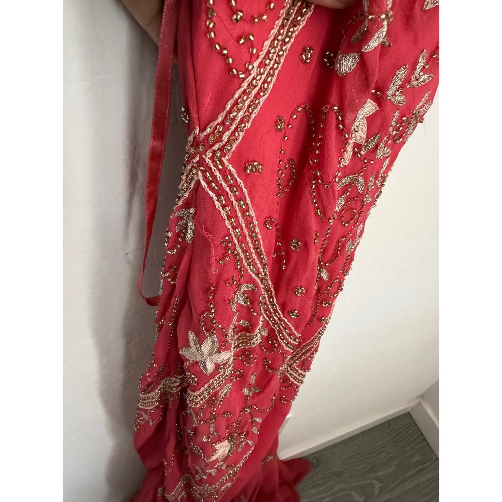 CACHÉ LUXE Coral Beaded Allover Floral Open Back Floor Length Gown Vintage Sz 2 - Picture 5 of 15